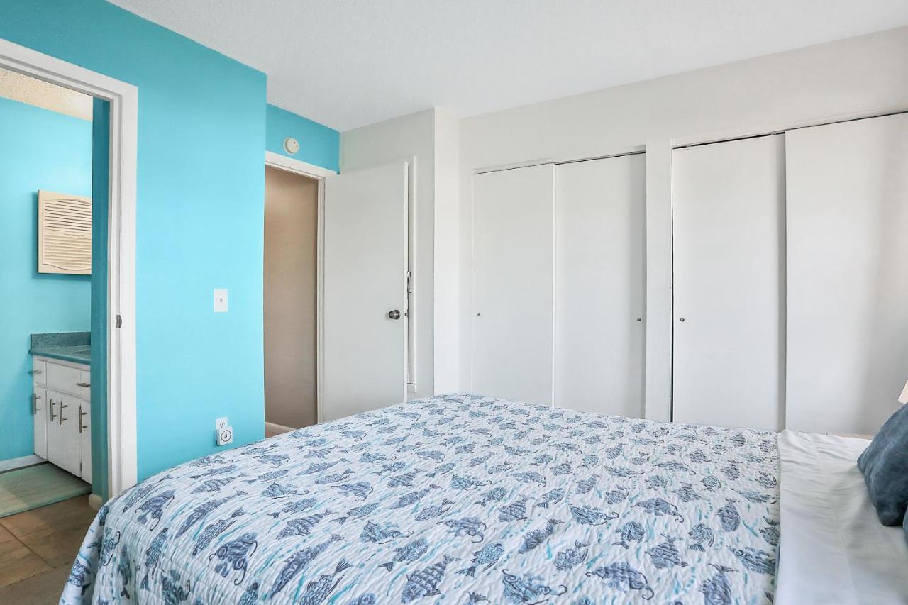The Beach Escape Clearwater Beach Bagian luar foto